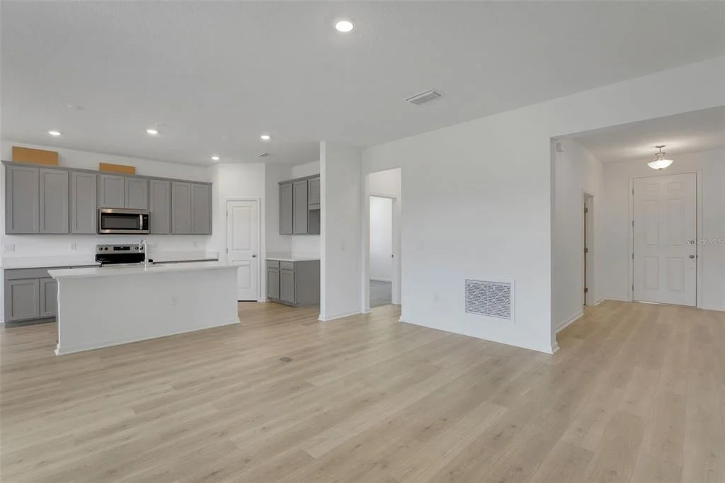 Photo of 300 MEREDITH BOULEVARD