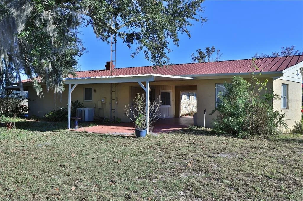 Photo of 2155 SE COUNTY HIGHWAY 484