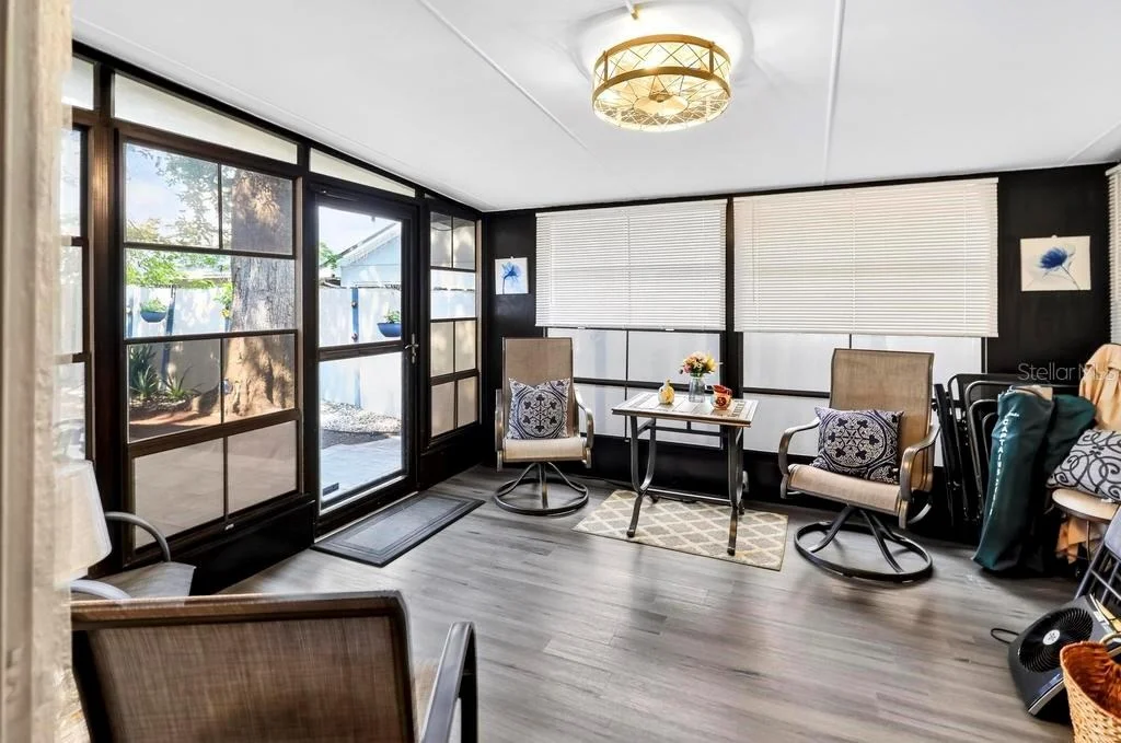 Photo of 852 FRANKLIN CIRCLE