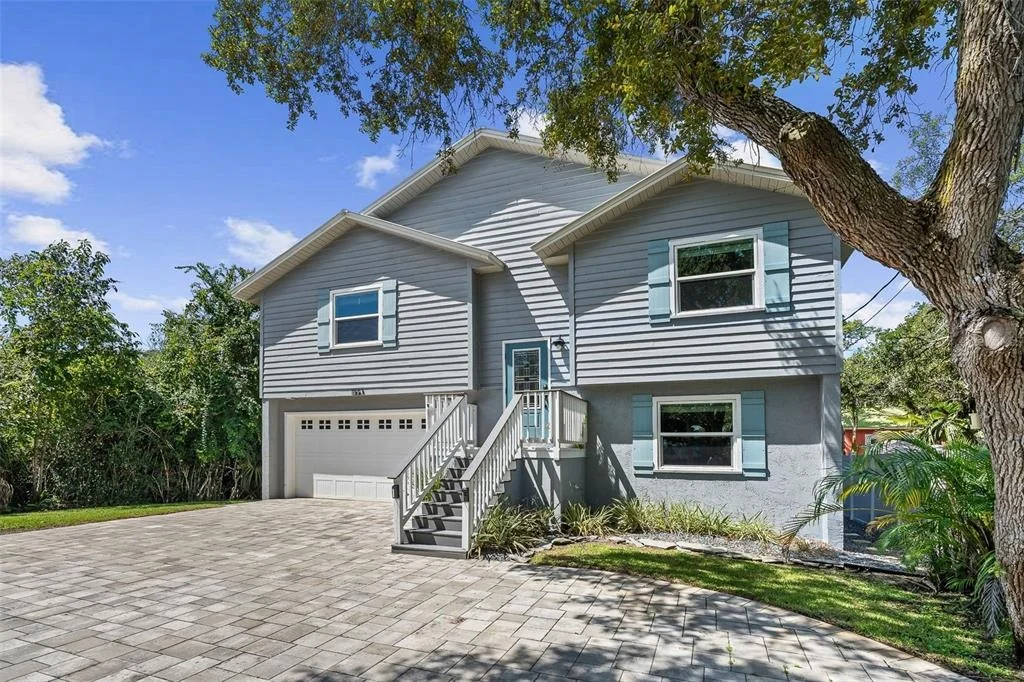 Photo of 1843 OAK PLACE