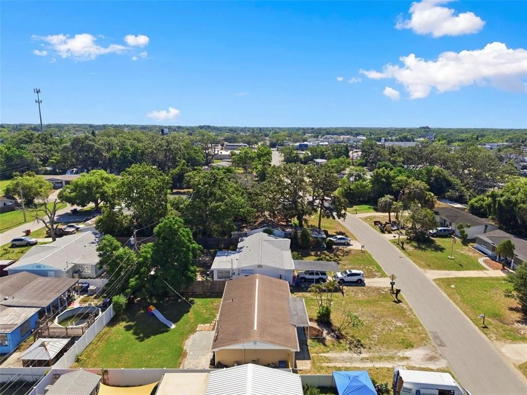 Photo of 4327 BEACON SQUARE DRIVE
