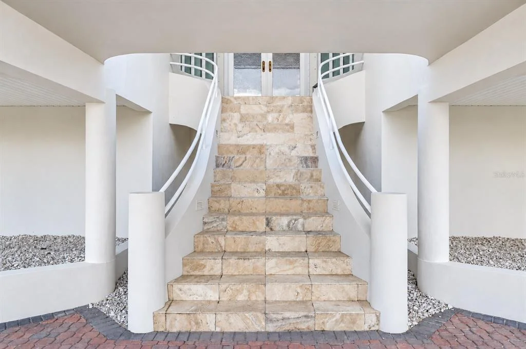 Photo of 4034 ROBERTS POINT ROAD
