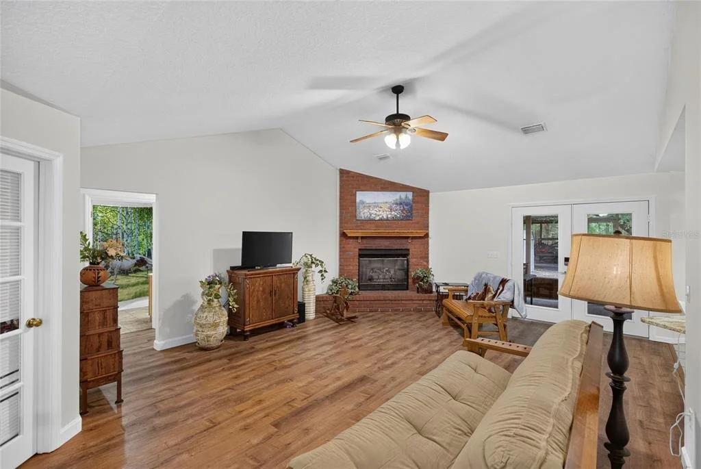 Photo of 9284 NW CR  225
