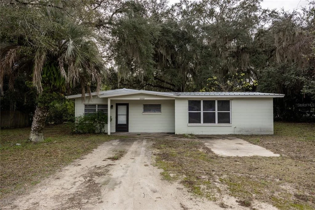 Photo of 1503 SE 28TH PLACE