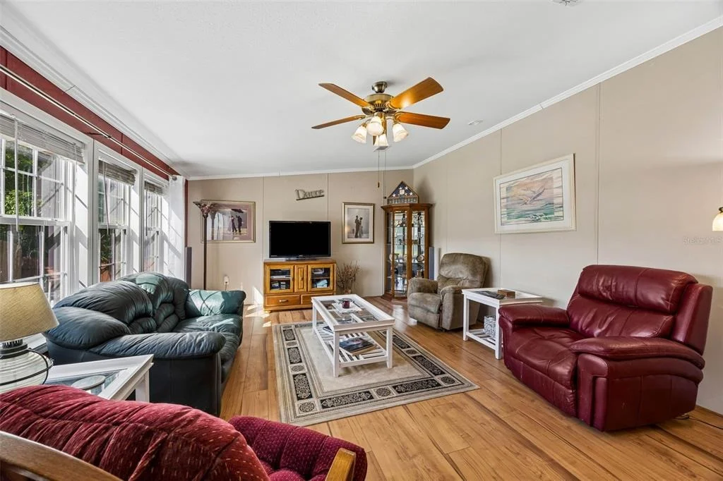 Photo of 334 PARADISE CIRCLE