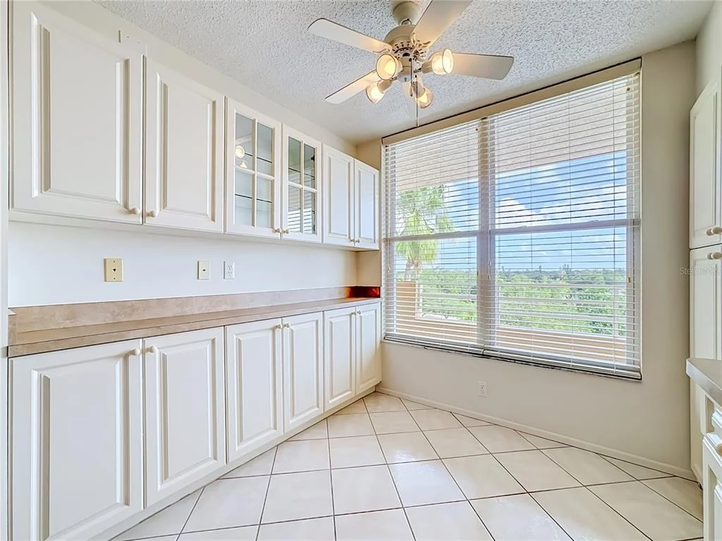Photo of Unit 607 at 3740 PINEBROOK CIRCLE