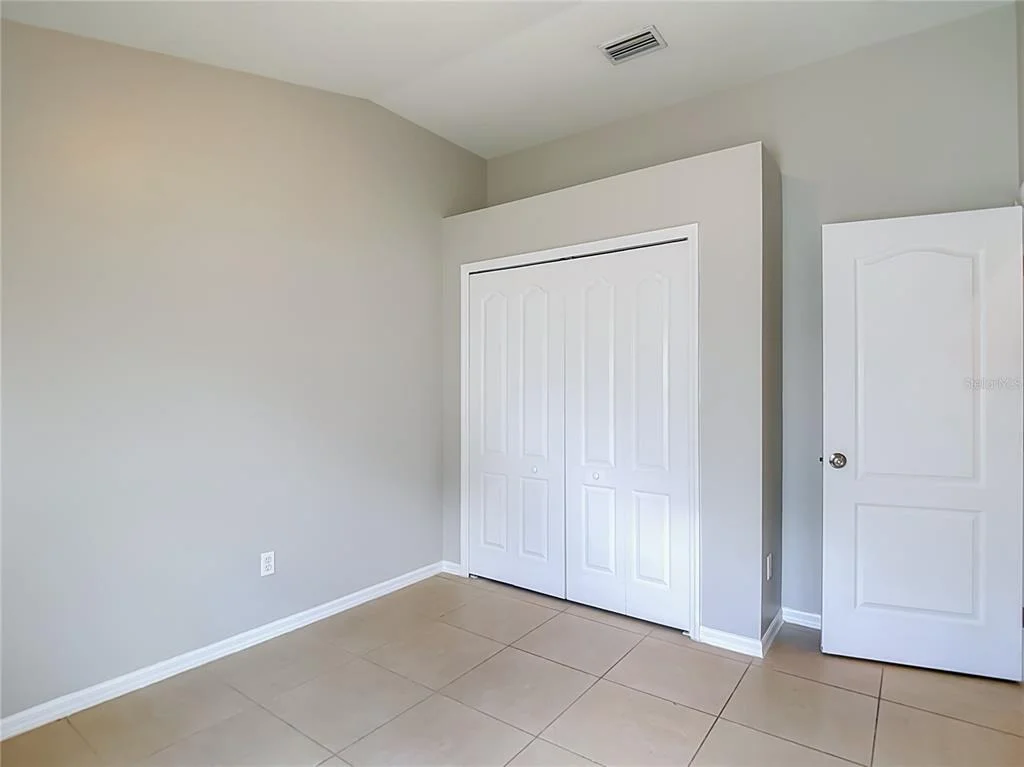 Photo of 805 LESA GLEN PLACE