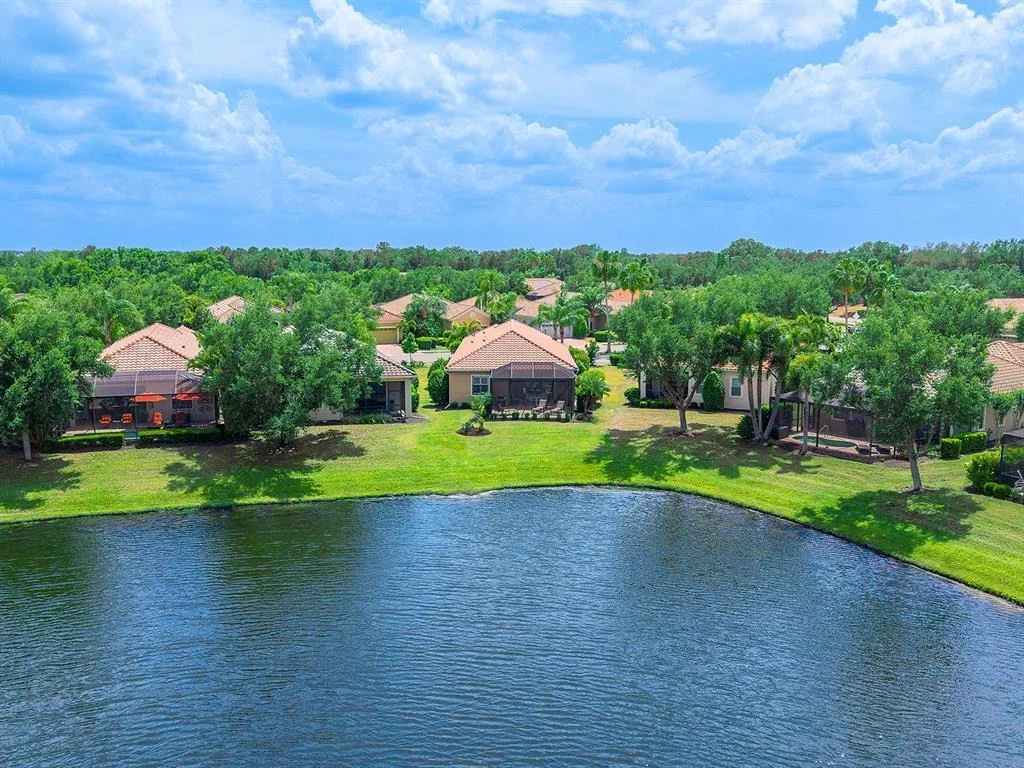 Photo of 7263 BELLEISLE GLEN