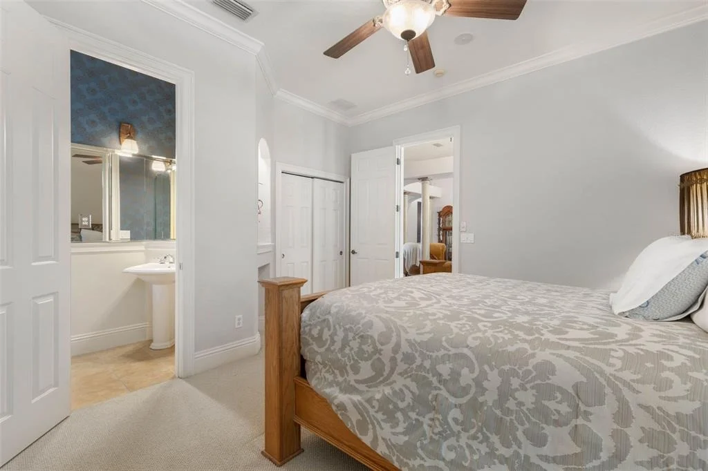 Photo of 62 OAK VIEW CIRCLE