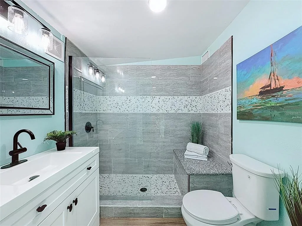 Photo of 6827 SANDERLING LANE