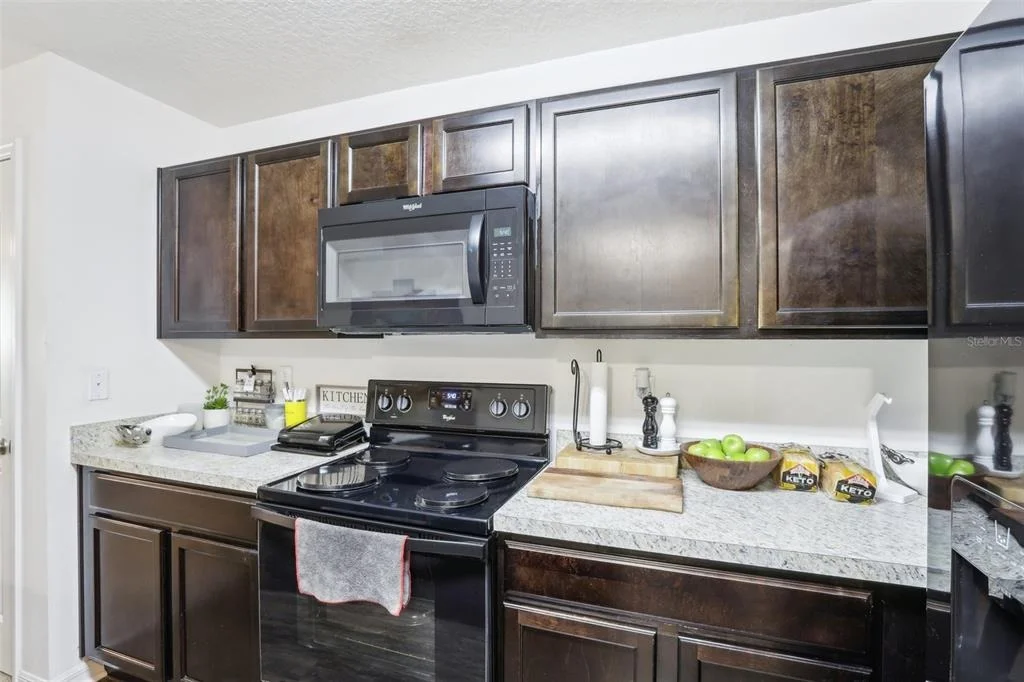 Photo of 26377 BERTRAM ROAD
