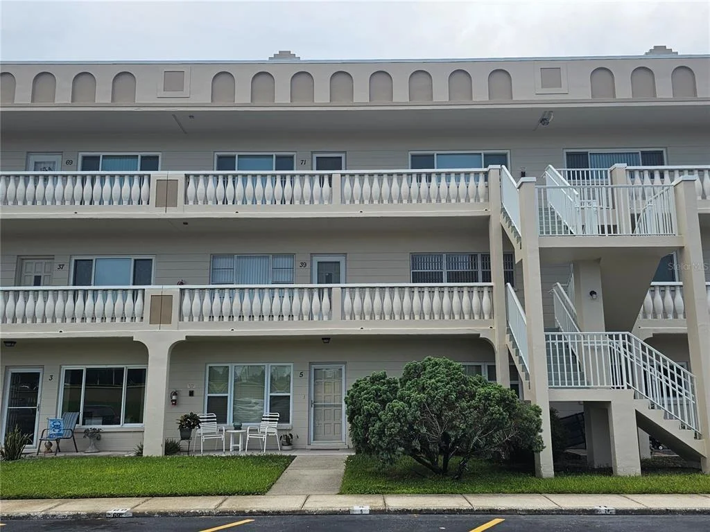 Photo of Unit 39 at 2284 PHILIPPINE DRIVE