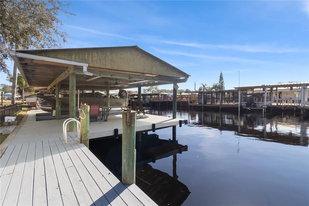 Photo of 1621 SPRING GARDEN DRIVE