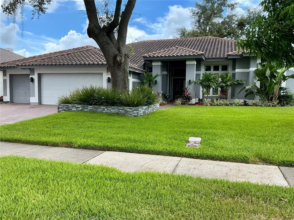 Photo of 126 OLD OAK CIRCLE