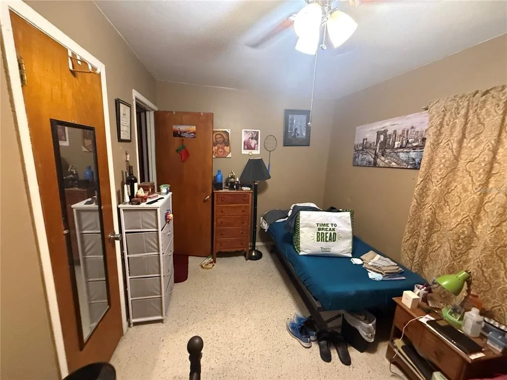 Photo of 2018 S JEFFERSON AVENUE