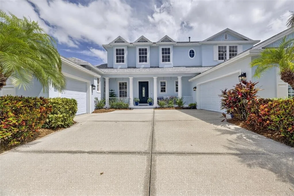 Photo of 715 ISLEBAY DRIVE