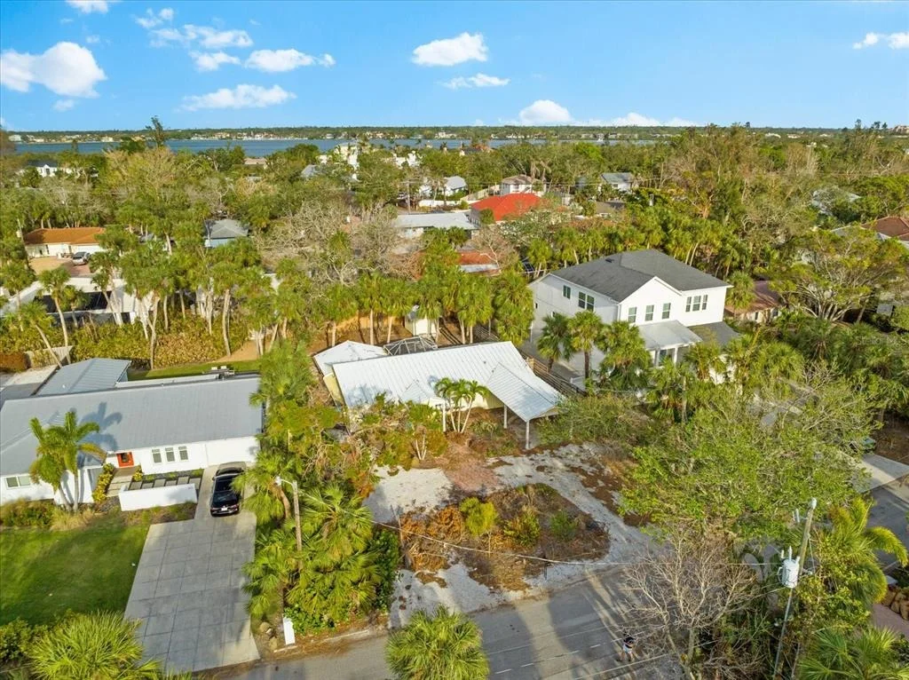 Photo of 5019 COMMONWEALTH DRIVE