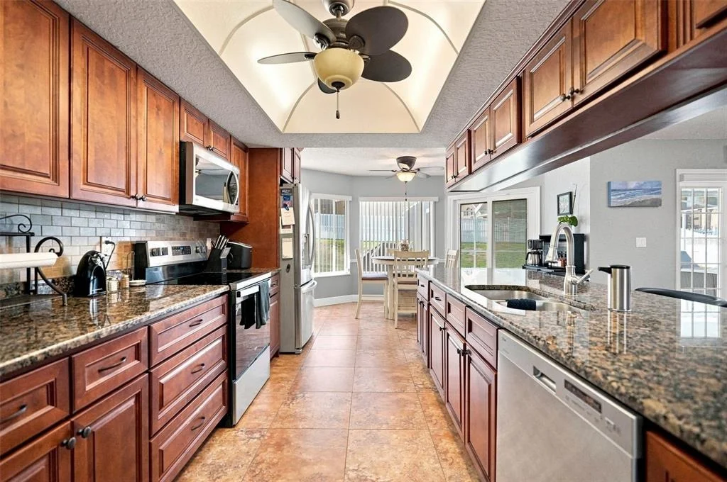 Photo of 10381 FLAG ROAD
