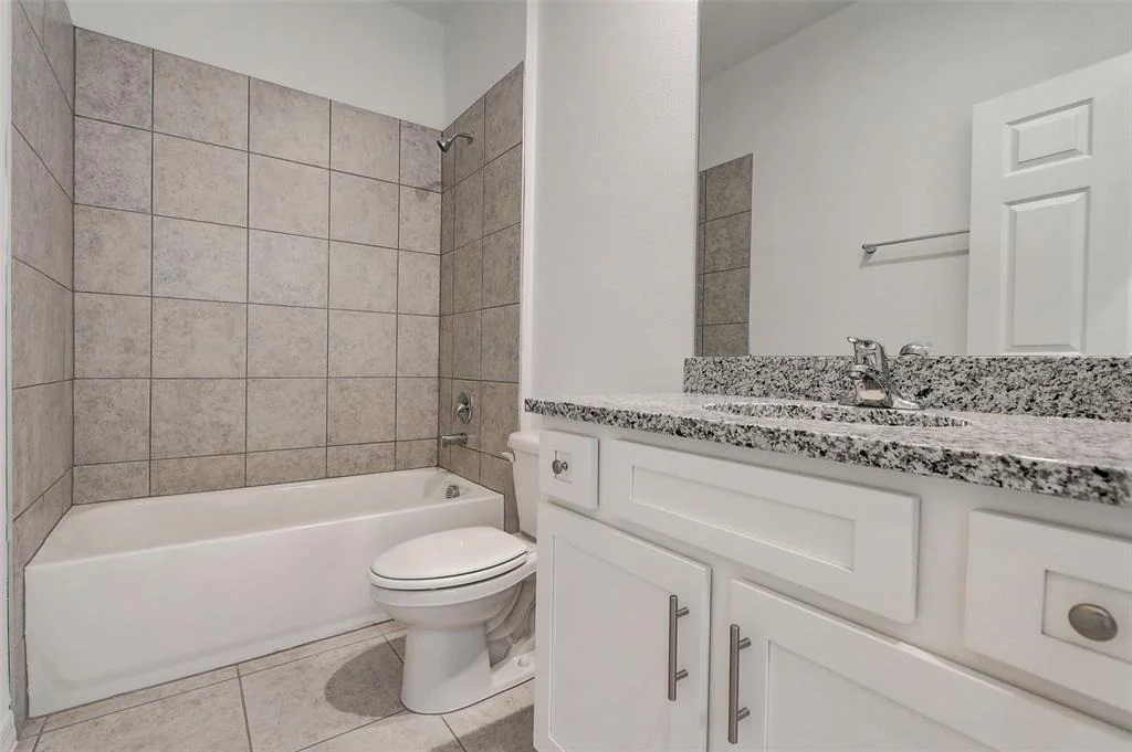 Photo of 1421 CHAMBORD DRIVE