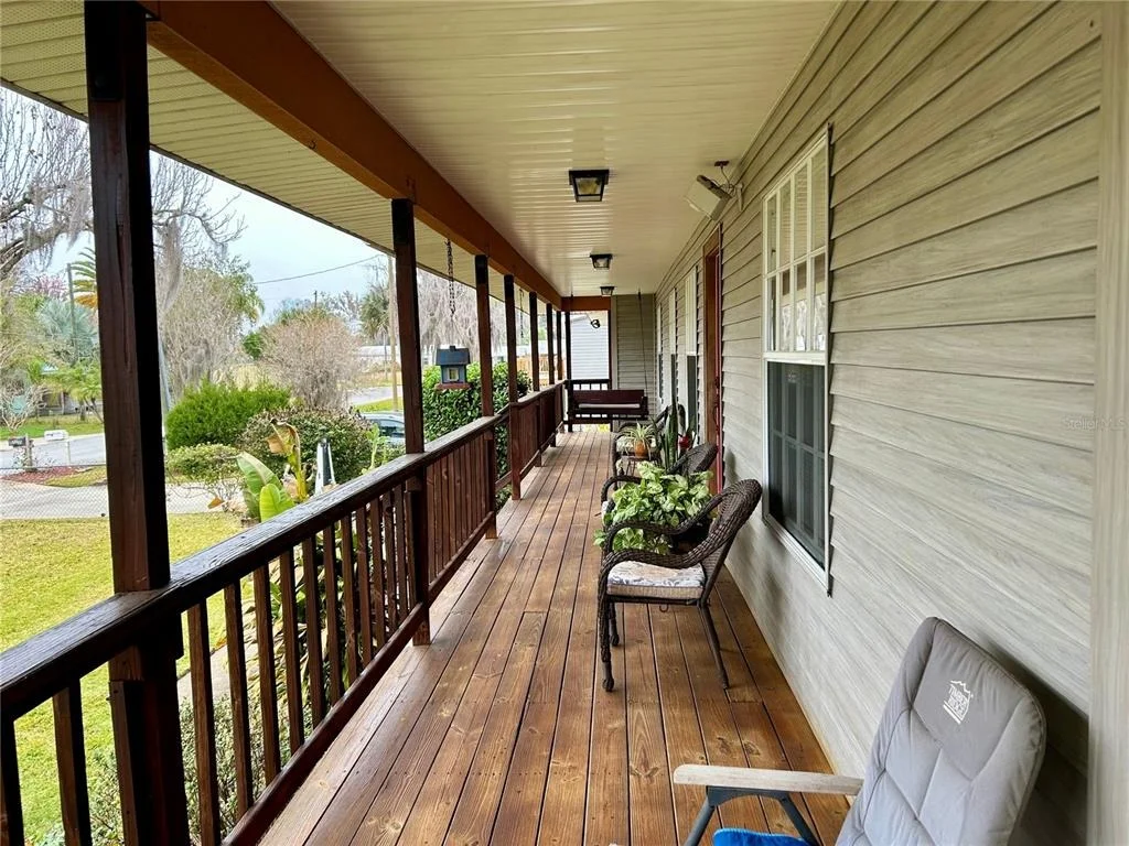 Photo of 55730 HOLIDAY  CIRCLE