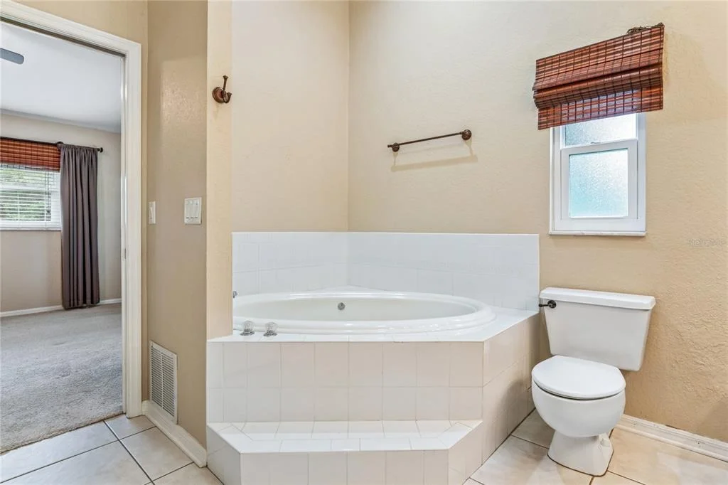 Photo of 14433 LINDEN DRIVE