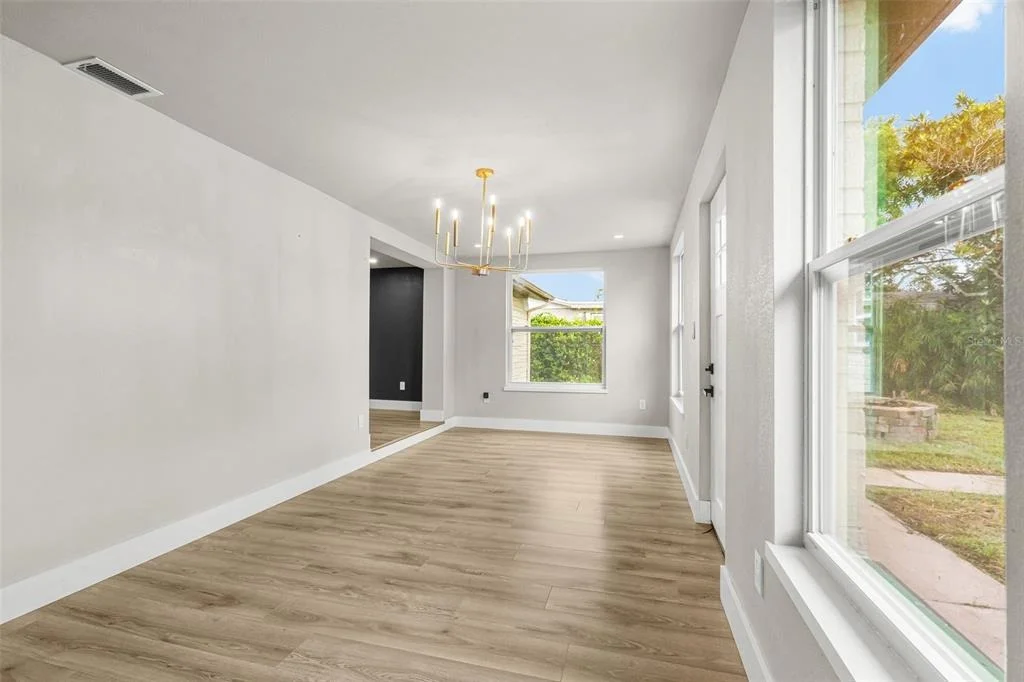 Photo of 4036 SUNRAY DRIVE