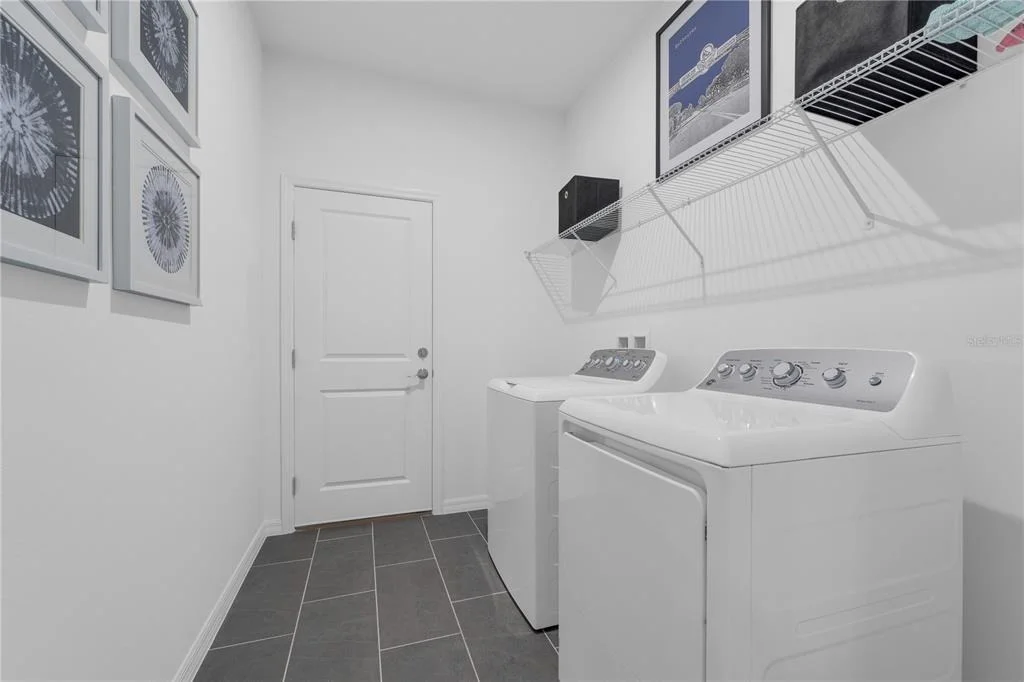 Photo of 5824 CLIFFBOW LOOP
