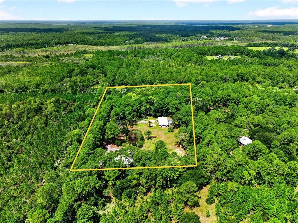 Photo of 590 COUNTY ROAD 325