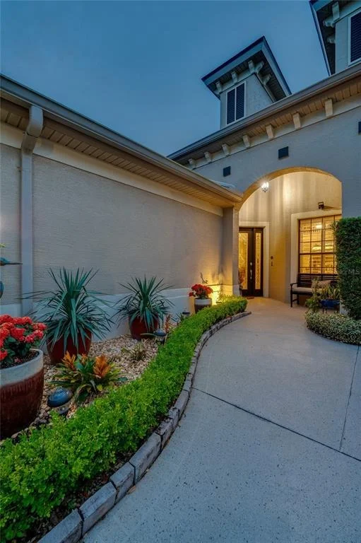 Photo of 735 COBBLESTONE DRIVE