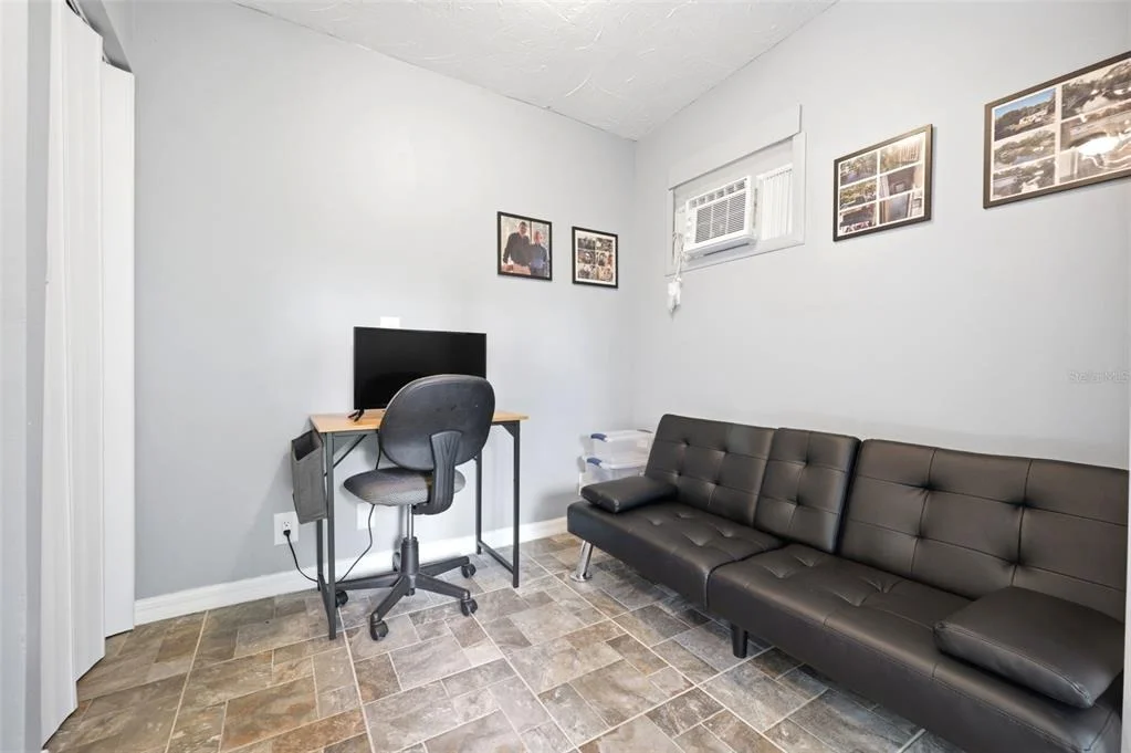 Photo of 3183 CEDLEY ROAD