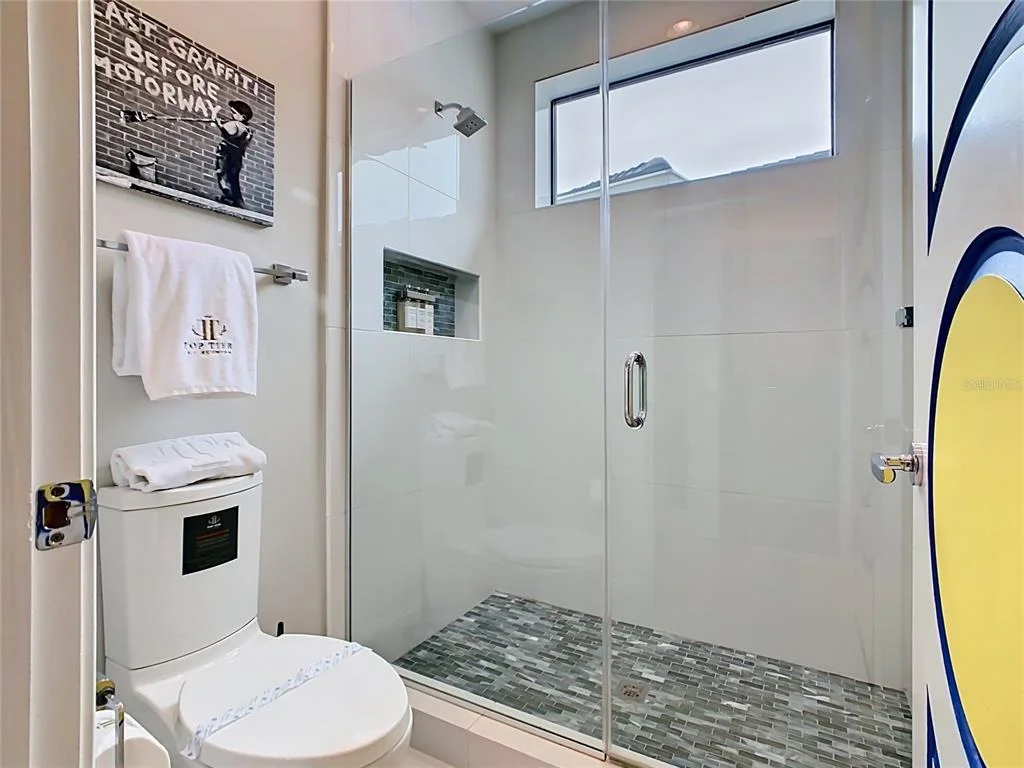 Photo of 8193 VALHALLA TERRACE
