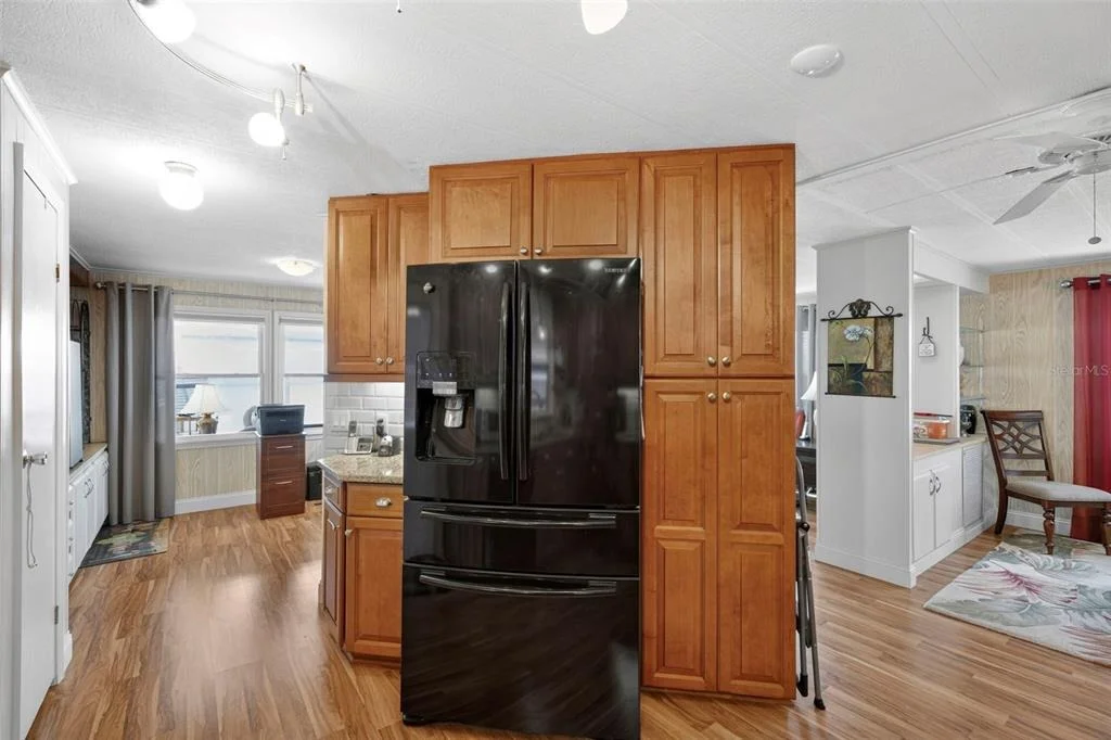 Photo of 320 LA COSTA
