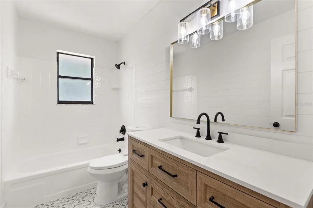Photo of 2527 SABAL PALM DRIVE