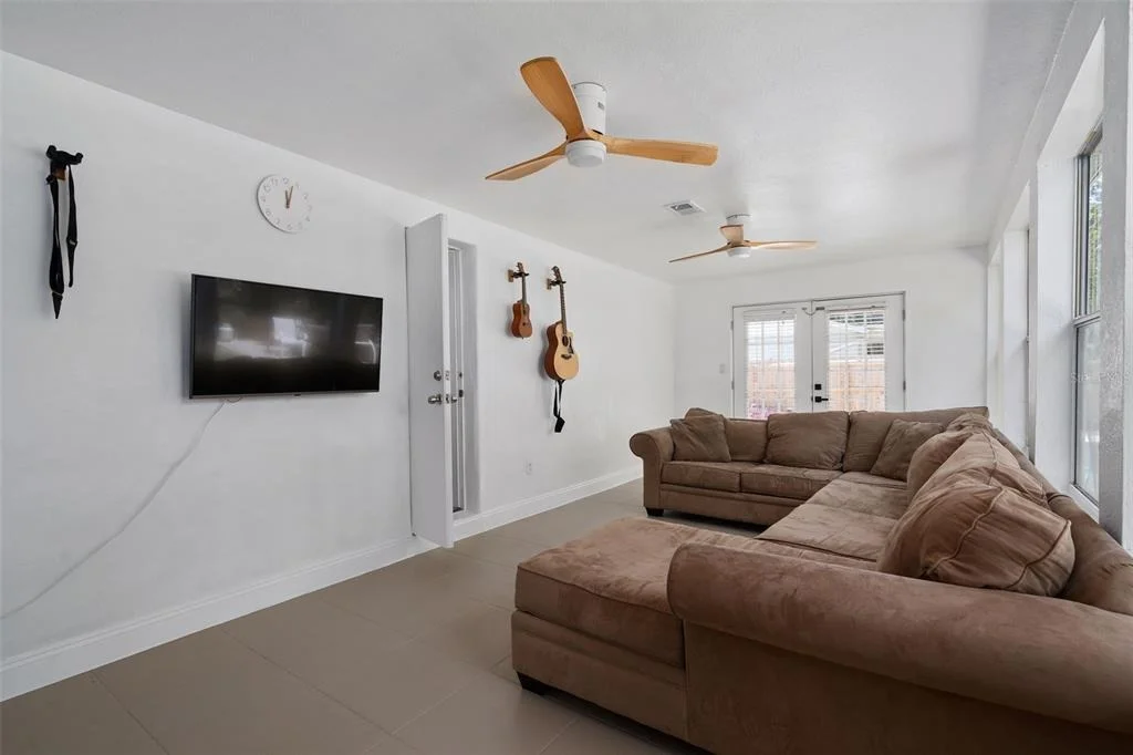 Photo of 1055 DRUID DRIVE