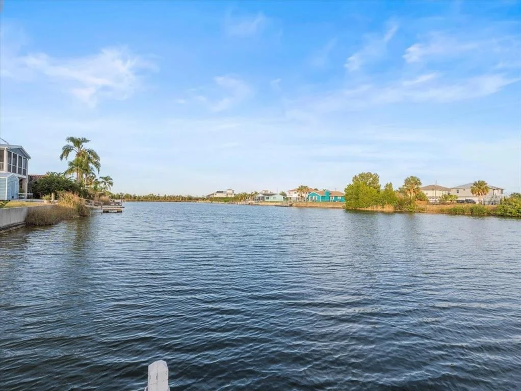 Photo of 3332 OLEANDER DRIVE