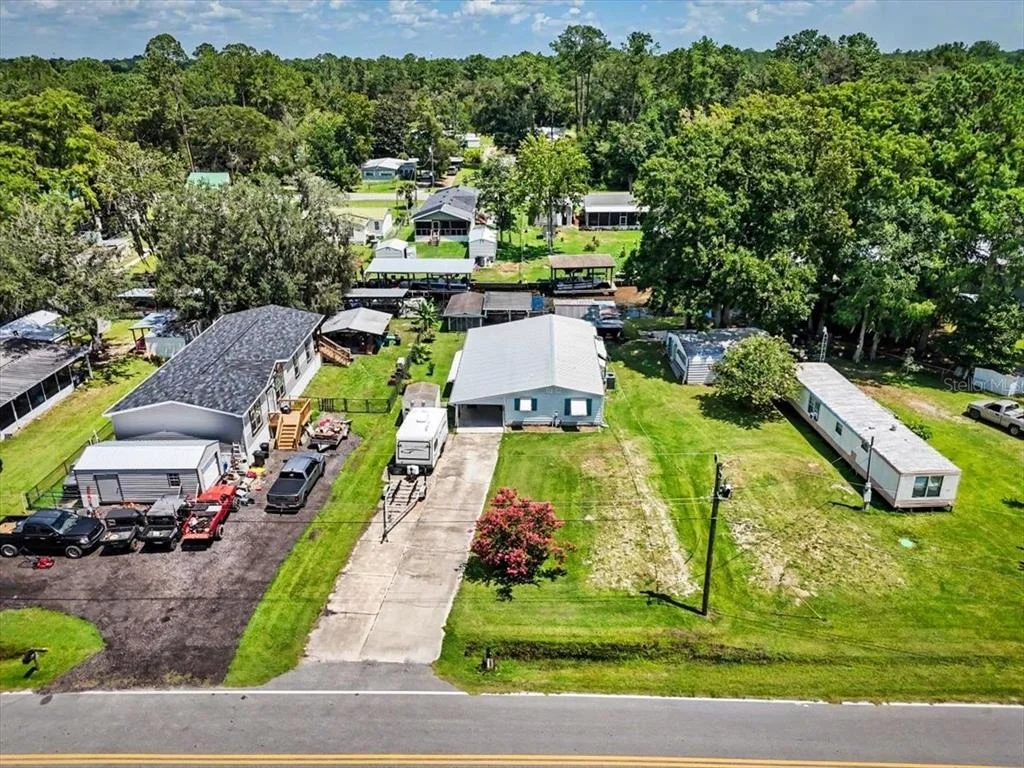 Photo of 104 EDGEWATER ROAD