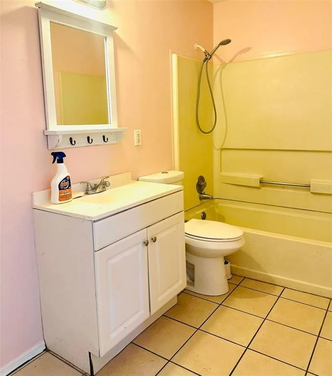 Photo of 2107 VINCENT ROAD