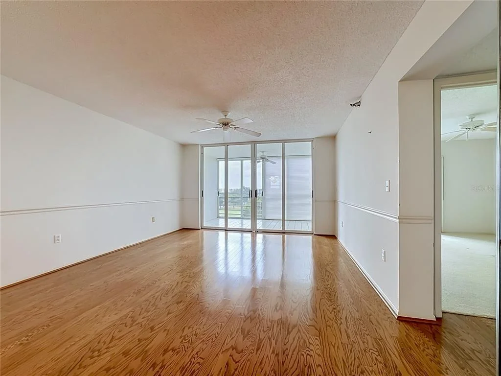 Photo of Unit 607 at 3740 PINEBROOK CIRCLE