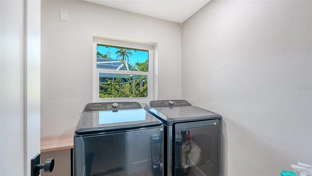 Photo of 602 BUTTONWOOD DRIVE