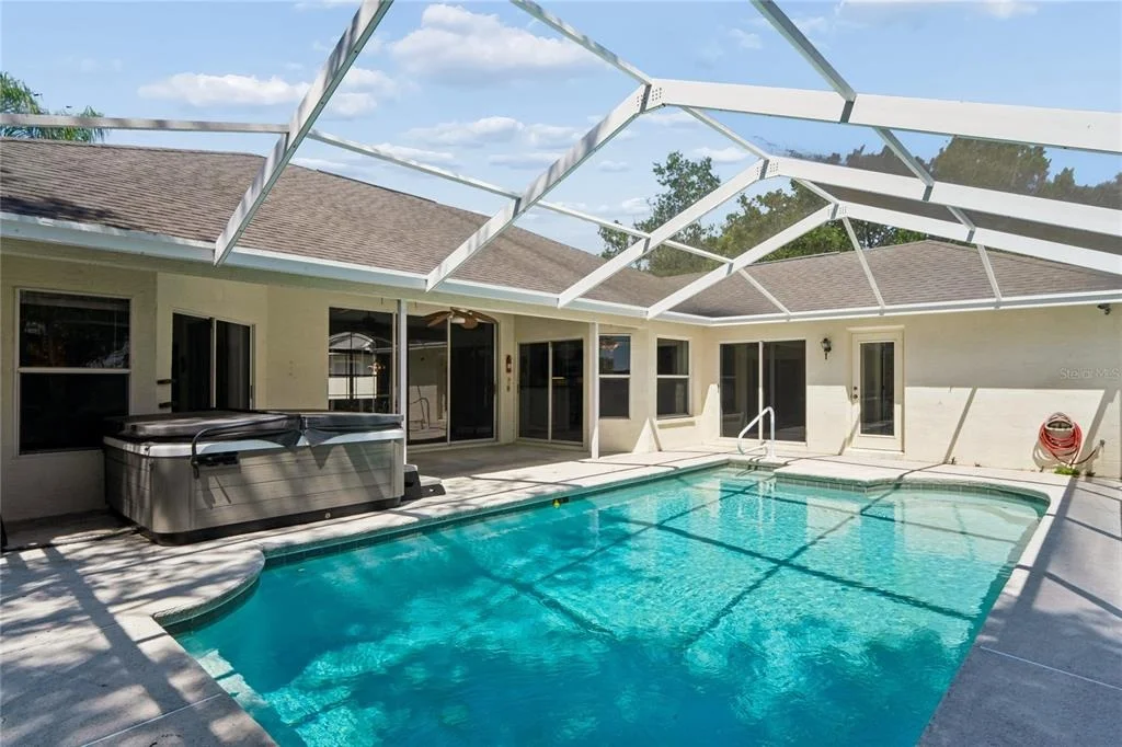 Photo of 6381 PINEHURST DRIVE