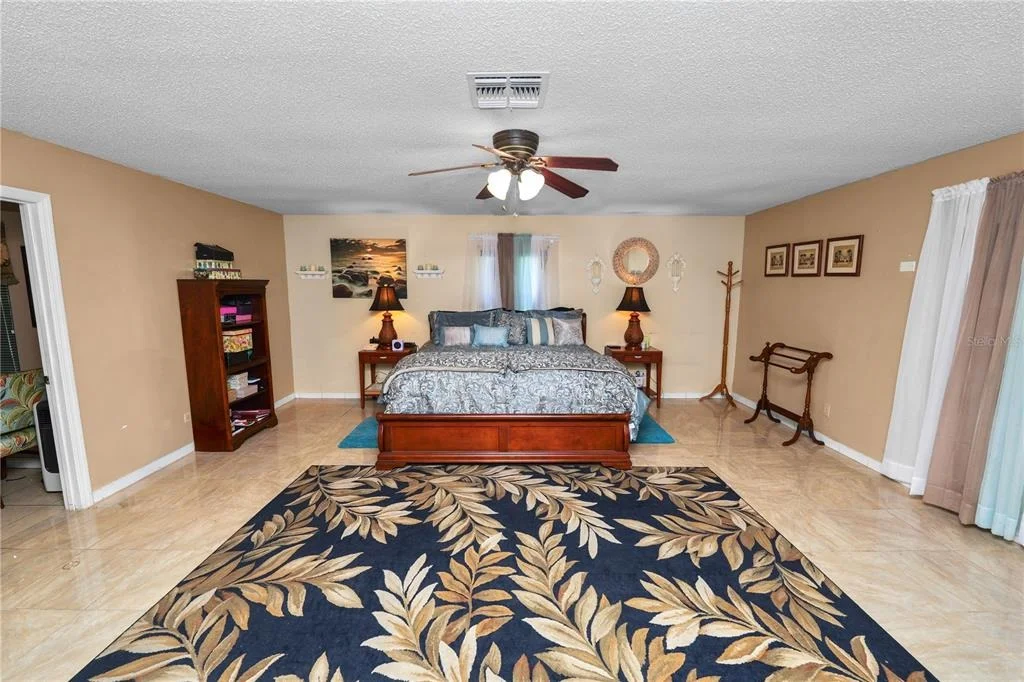 Photo of 1127 PINECREST DRIVE