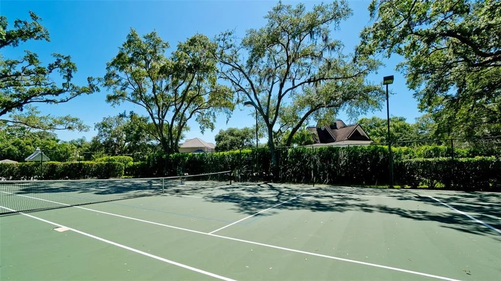 Photo of 540 MAST DRIVE