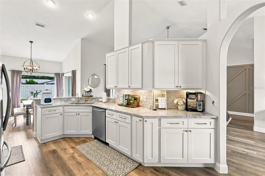 Photo of 96 PARKVIEW DRIVE