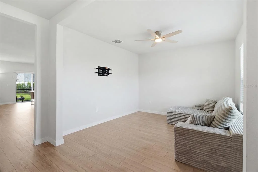 Photo of 18114 WHEATHOUSE PLACE