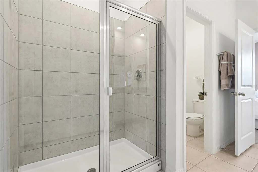 Photo of 819 PEBBLE CREST LANE