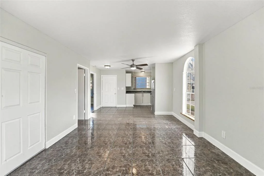 Photo of Unit G4 at 313 DIRKSEN DRIVE