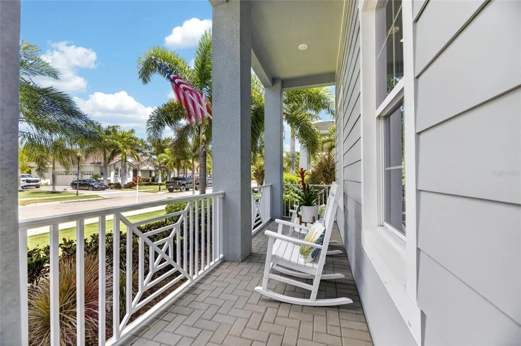 Photo of 825 MANNS HARBOR DRIVE
