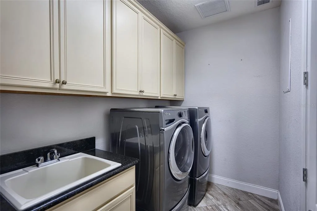 Photo of 13322 BELLARIA CIRCLE