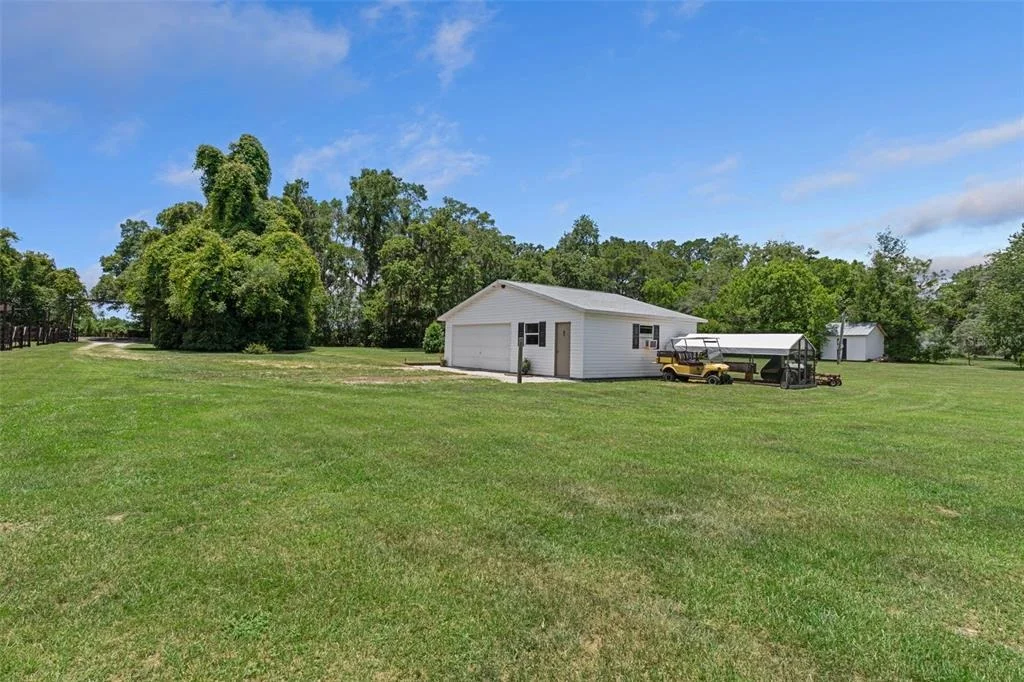 Photo of 26255 LAMBETH ROAD