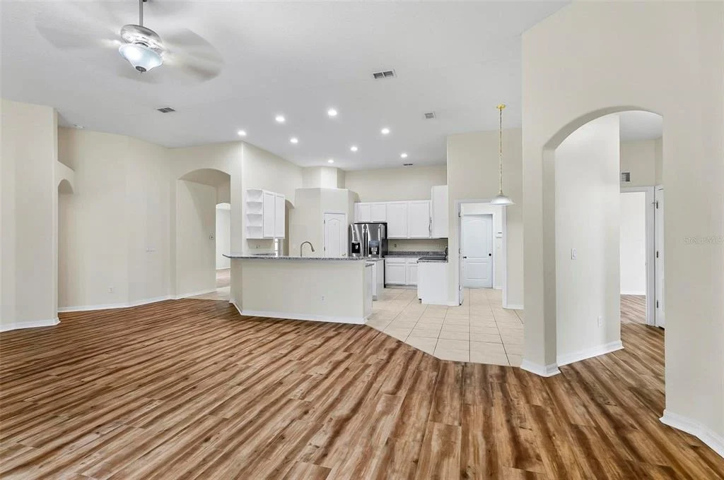 Photo of 91 SEA TRAIL